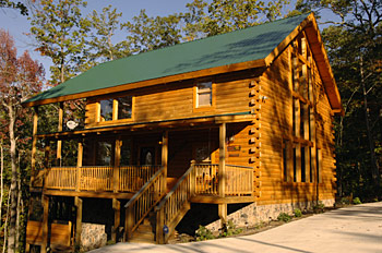 Outside view of cabin in daylight